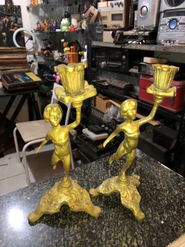 Candelabro de bronze belas peças decorativas ir para uso