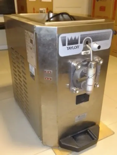 Máquina de Sorvete Expresso (Soft) 
