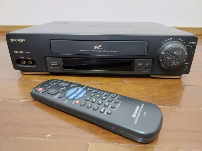 Vídeo Cassete Sharp Mid Drive HQ 4 Head