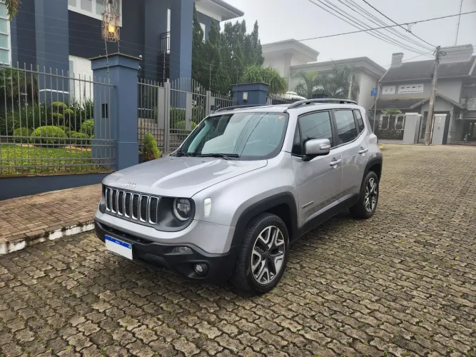Jeep Renegade Longitude 1.8 4X2 Flex 16V Aut. 2021