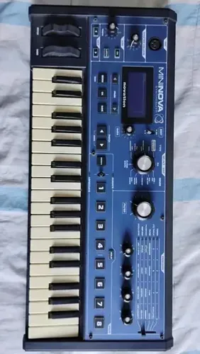 Novation MiniNova Usado - otimo Estado - Synth Profissional