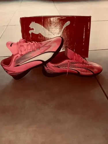 Chuteira puma original quadra