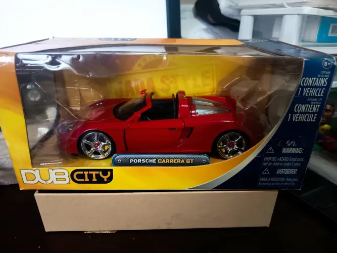 Miniatura Porsche Carrera GT 1:24 - Jada Toys Dub City (Na Caixa / Impecável)