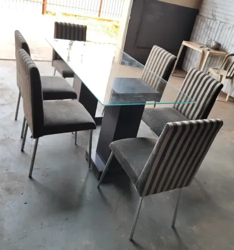 Mesa de Jantar retangular - 6 Lugares
