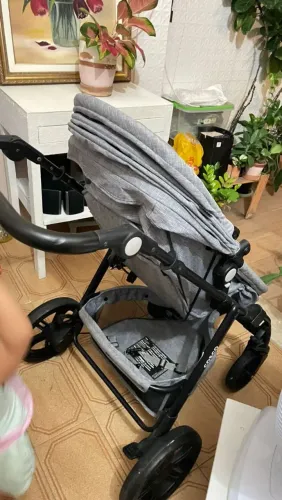 Carrinho de Bebê - Cosco - Multifuncional