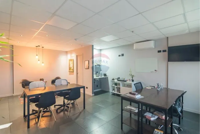 Sala comercial de 38,27 m², otima localização no moderno Cond. Cidade Viva Office