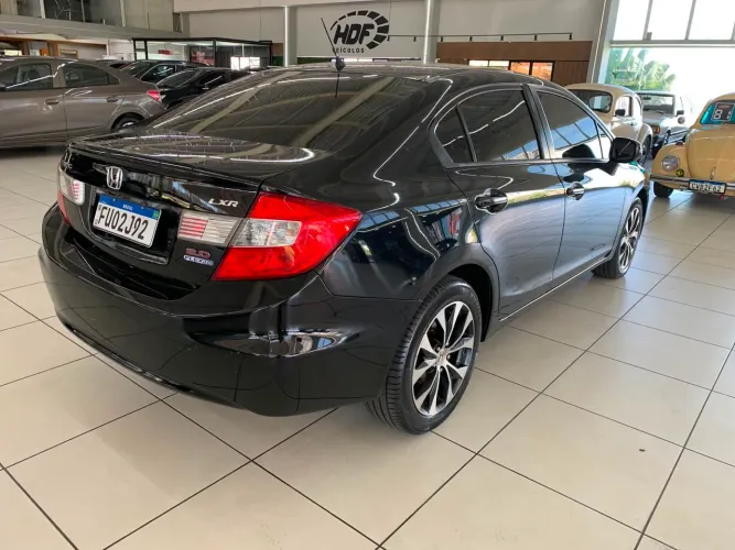 Honda Civic Sedan LXR 2.0 Flexone 16V Aut. 4P 2015