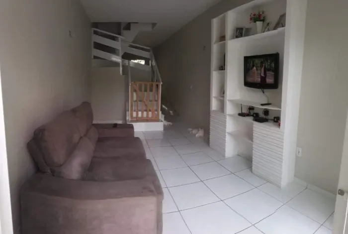 Casa com 2 dormitórios à venda, 80 m² por R$ 165.000,00 - Parque Santa Rosa - Fortaleza/CE