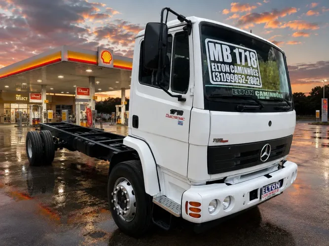 Caminhão Mercedes Benz 1718 toco a venda