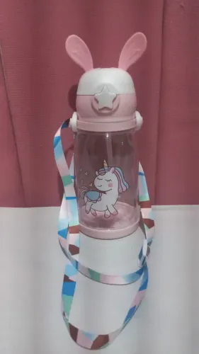 Garrafa unicórnio para meninas