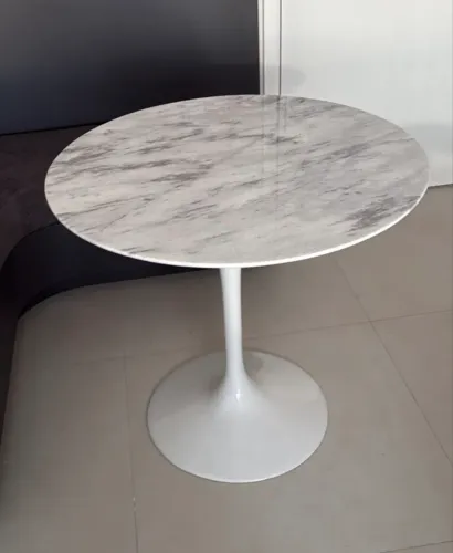 Mesa de Mármore