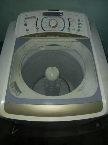 Máquina de lavar Roupa Electrolux 15 KG