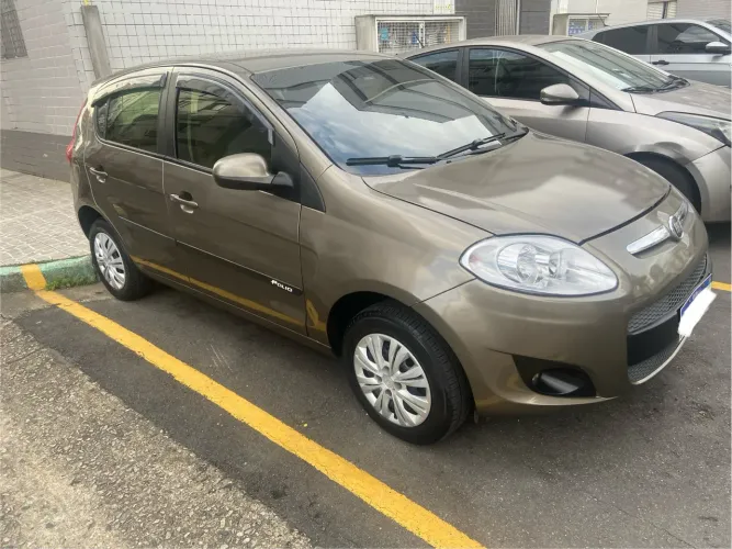 Fiat Palio Attractive 1.0 EVO Fire Flex 8V 5P 2013