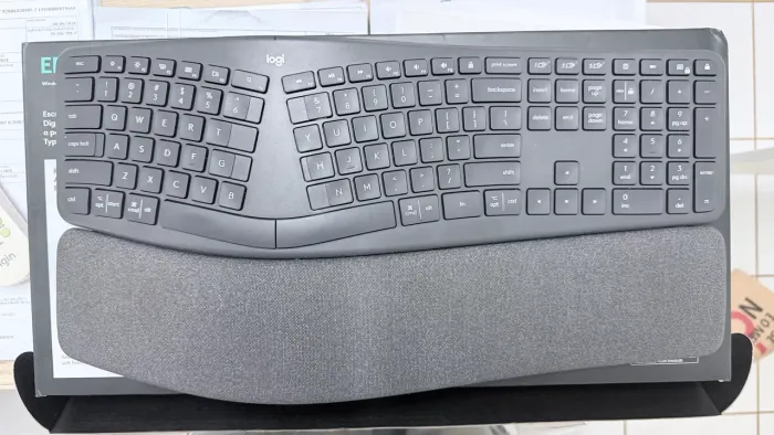 Teclado Ergonômico Logitech K860