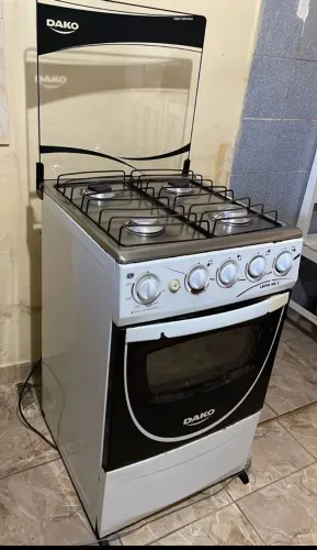 Fogão e guarda roupa
