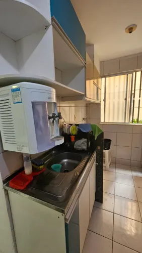 Alugo apartamento térreo com mobílias - avarandado - lazer com piscina - Av. Bahia - Turu