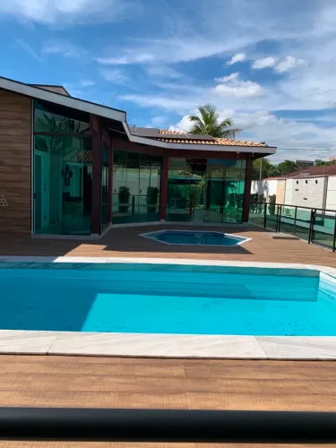 ? Casa para Locação em Pindamonhangaba - Alto Padrão | Piscina | Área Gourmet
