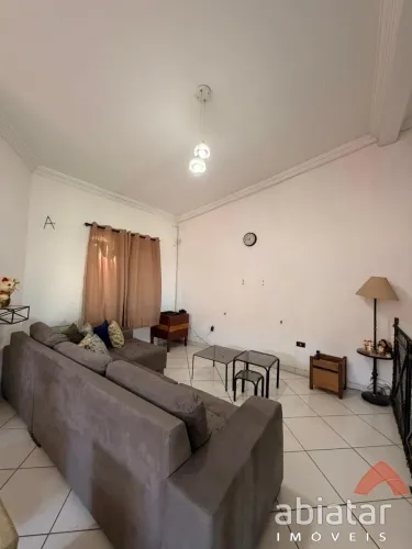 Casa à venda com terreno no Parque Monte Alegre - Taboão da Serra/SP - 6 dormitórios