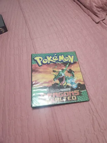 ? CATÁLOGO POKÉMON ?<br>Perfeito para colecionadores e fãs da franquia!