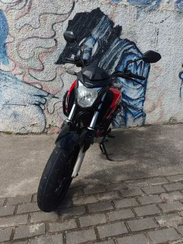 Honda CB 250 Twister Extra Nova - Financiamento sem entrada