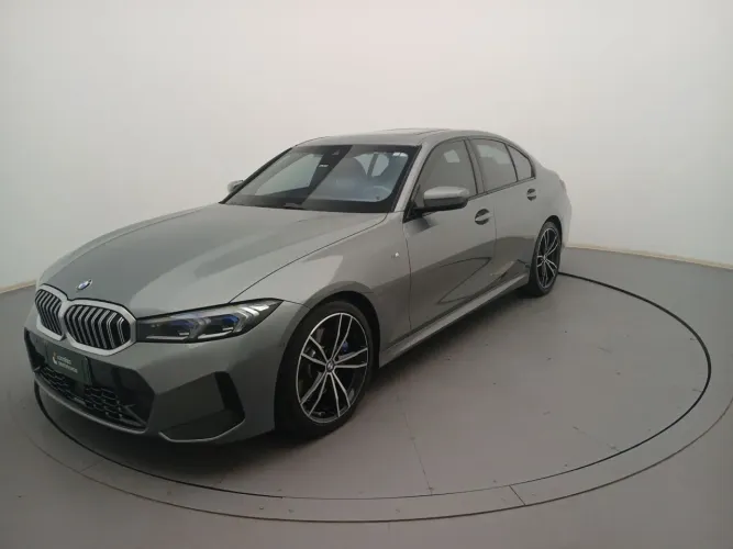 BMW 320I 320i 2024