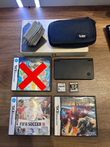 Nintendo DSi preto + Carregador + Caixa original + Case +Pokemon Ranger +4 jogos