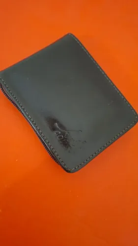 Carteira de couro com ziper