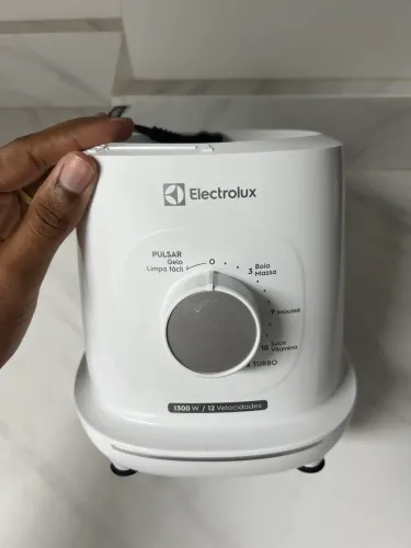 Liquidificar Eletrolux 2.1L Novo