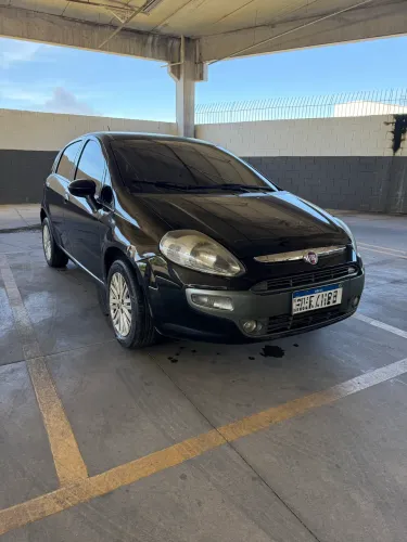 Fiat Punto Essence 1.6 Flex 16V 5P 2015