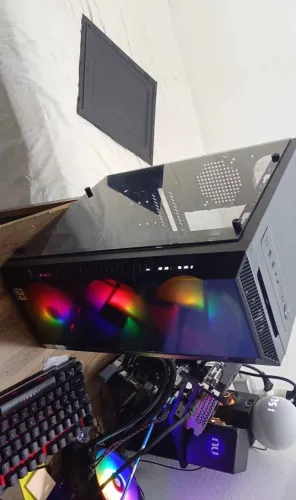 Gabinete Gamer BPC-C3147 com cooler amd