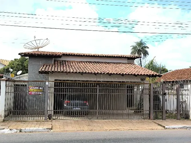 CASA NO CENTRO