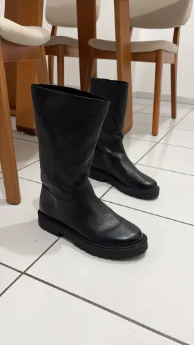 Bota de Couro Arezzo