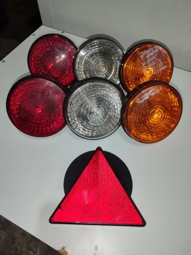 Kit Lanternas Traseiras Universais