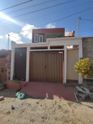 Casa em cascavel pra venda localizada a  2km do Shopping 