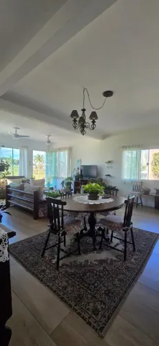 Casa em Condominio de Alto Padrão