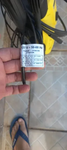 Lavadora Karcher 1400w em ótimo estado