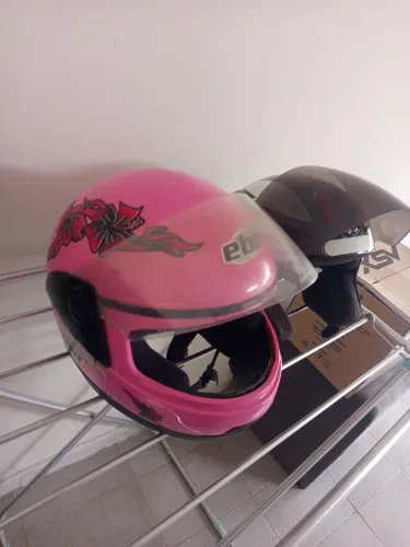 2 capacete semi novo