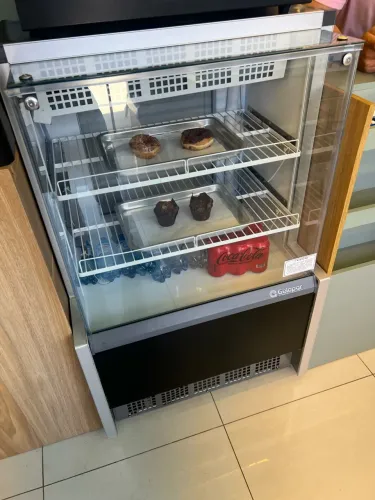 Vitrine Refrigerada Gelopar gpea075r