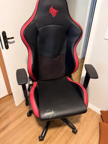Cadeira Gamer Pichau Omega Preta e Vermelha