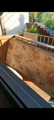 Cama de solteiro com colchão 