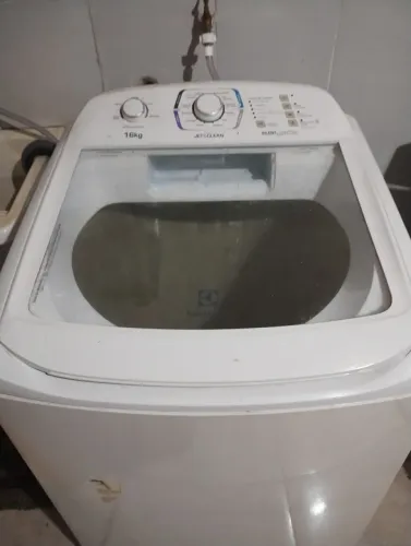 Máquina de lavar 16Kg Eletrolux