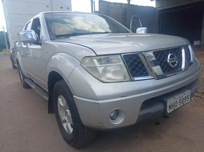 Nissan Frontier SEL CD 4X4 2.5 TB Diesel Aut. 2008