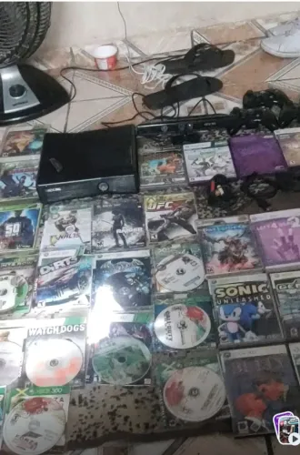 Xbox 360 com kitnet com vários jogos 
