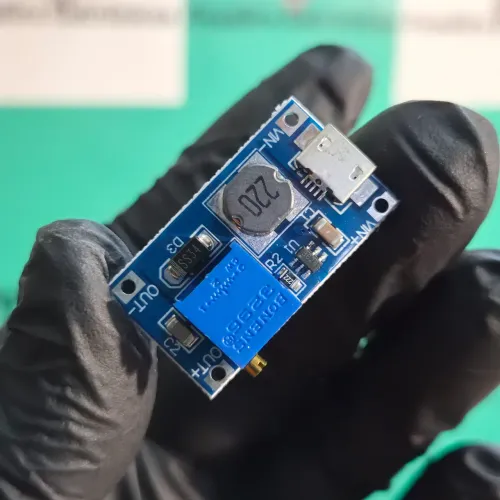 Módulo conversor ajustável 5v - 28v dc micro ubs