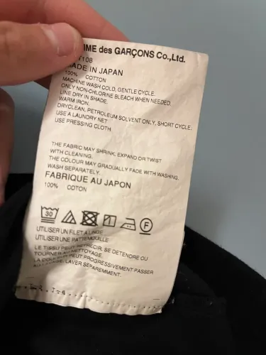 Camisa comme des garçons