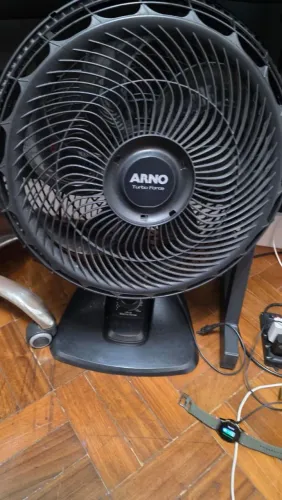 Ventilador Arno Ultra Silence Force de mesa 6 pás 40cm