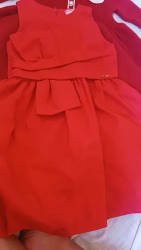 Vendo vestido vermelho infantil
