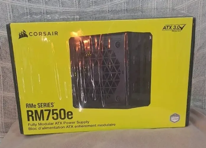 Fonte Gamer Corsair 750w RM750e 80 Plus Gold Pcie 5.0 Modular NOVA
