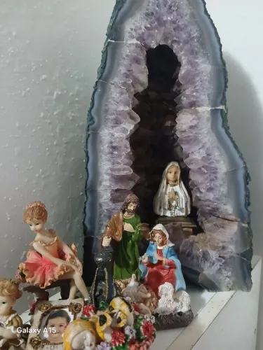 Geodo capela de ametista peça rara e unica aproximadamente 10 kilo