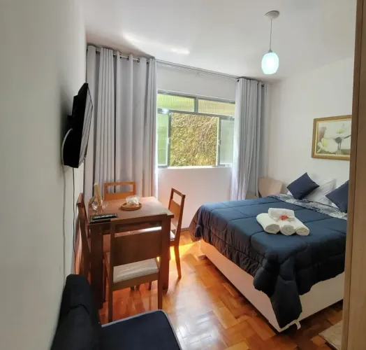 Quitinete mobiliada para venda no Centro - Petrópolis - RJ